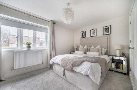 1401312-4-6968dcc...