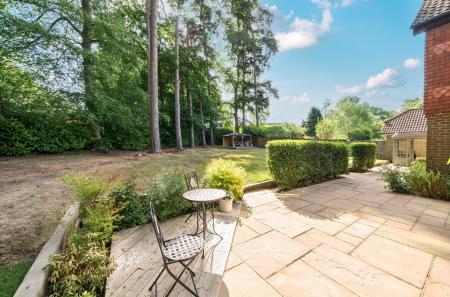 1295334-8-682ced9...