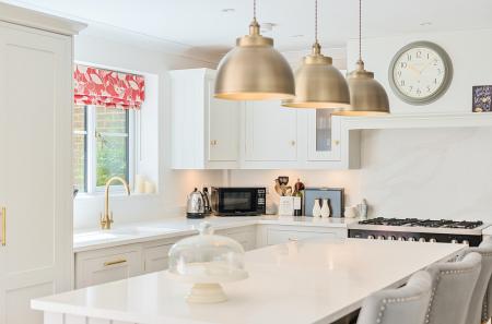 1295334-37-682cee...