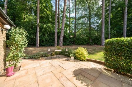 1295334-7-682ced8...