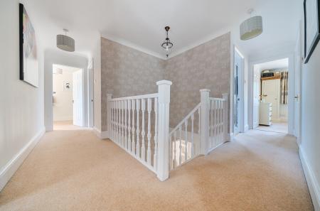 1295334-45-682cee...