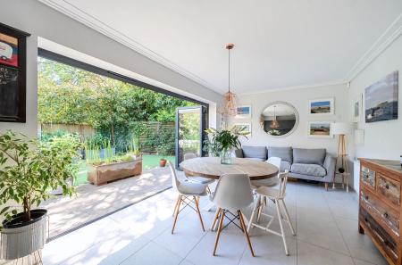 1290541-14-682ad9...