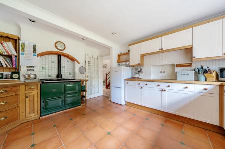 1298614-16-68307e...