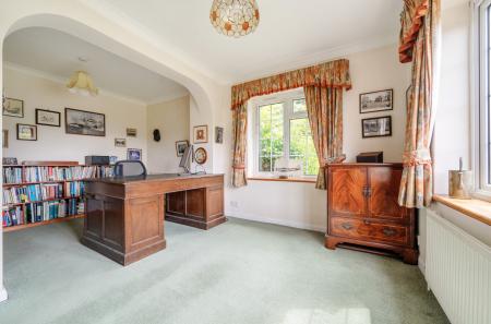 1298614-10-68307d...