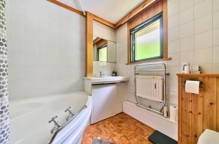 1298255-11-683622...