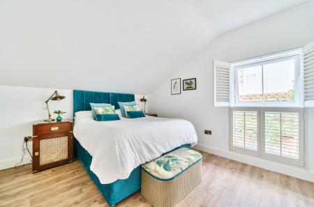 1301629-23-683a05...