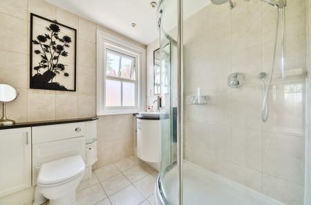 1301629-15-683a05...