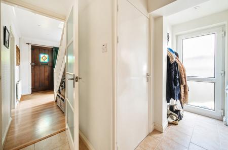 1304471-13-68400a...