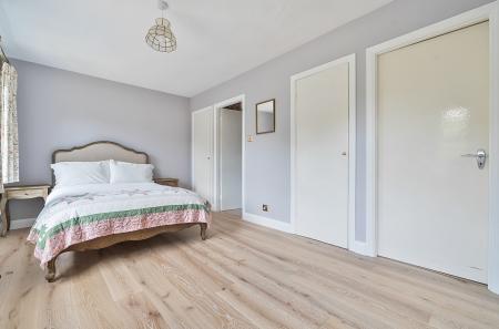 1297131-10-68515f...