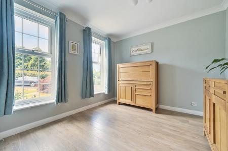 1297131-1-68515c7...