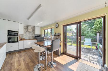 1305381-20-68498f...