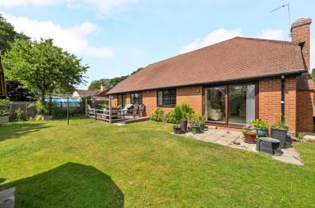 1305381-3-68498bc...