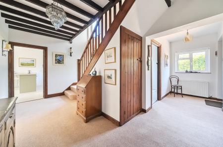 1312051-9-68528ac...