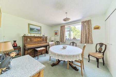 1311936-18-68546f...