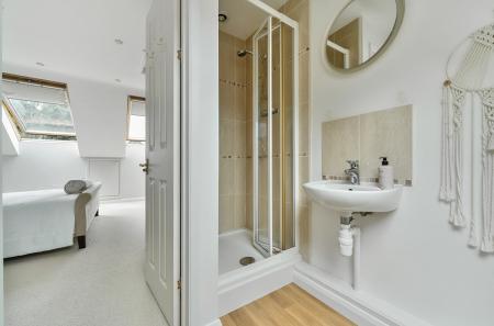 1315534-24-685e96...