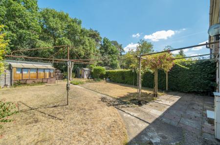 1321073-6-686fa35...