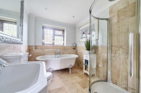 1300097-20-686bed...