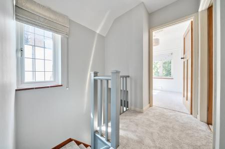 1321428-11-686d4f...