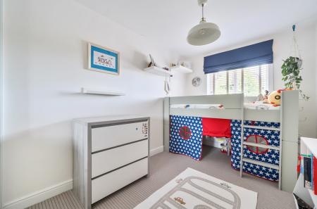 1327063-9-687fce6...