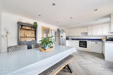 1327063-19-687fcf...