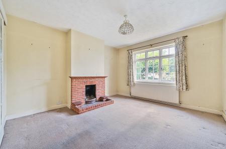 1329442-4-68829db...