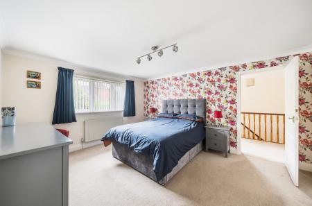 1331533-21-688925...