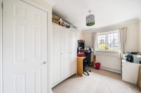 1331533-20-688925...