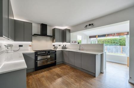 1332073-17-6888ca...