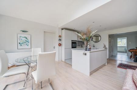 1331143-7-6888e87...