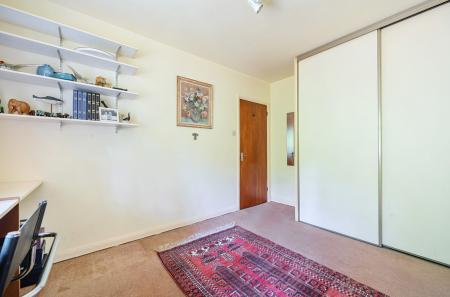 1331711-4-688cb99...