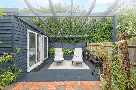 1335299-25-6894fc...