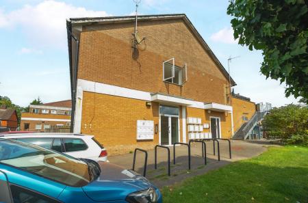 1339561-3-68a473e...