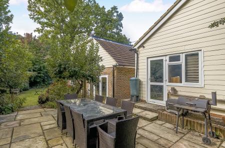 1344180-2-68af29f...