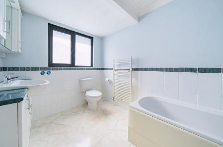 1334867-27-689604...