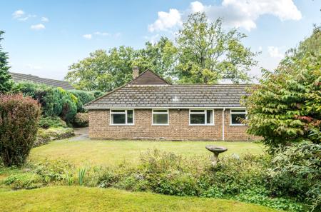 1346355-5-68c1409...