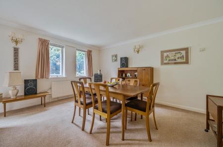 1346355-13-68c141...