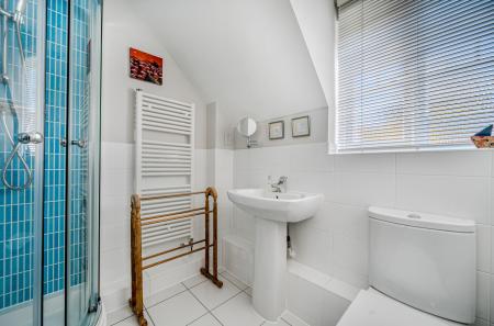 1348827-16-68da51...