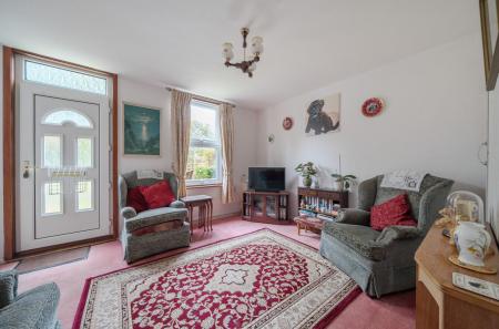 1365094-25-68e8f1...