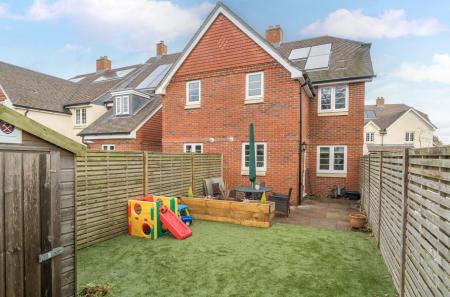 1375600-6-69145e1...