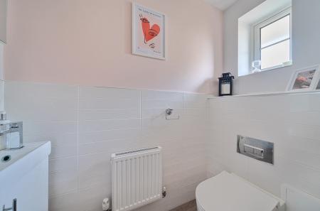 1375600-12-69145e...