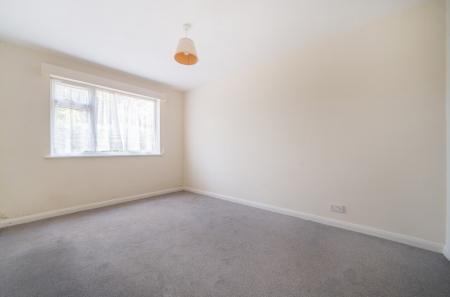 1375093-15-690895...