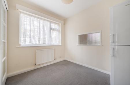 1375093-21-690894...