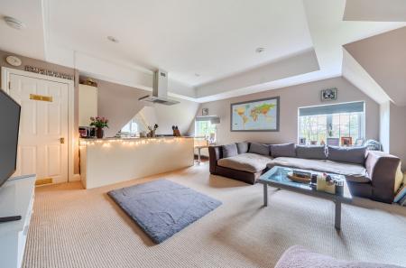 1396847-6-6965017...