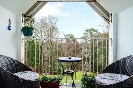 1396847-12-696501...