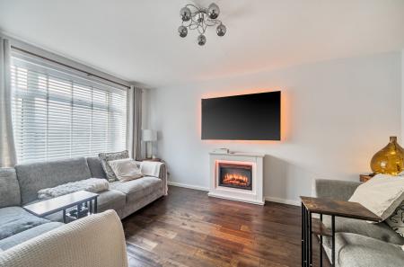 1398119-13-696a62...