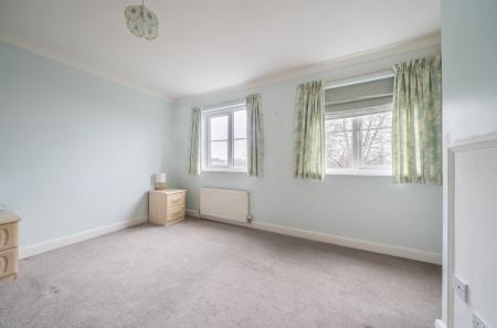 1401372-9-696e3f9...