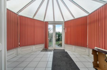 1399938-7-696f598...