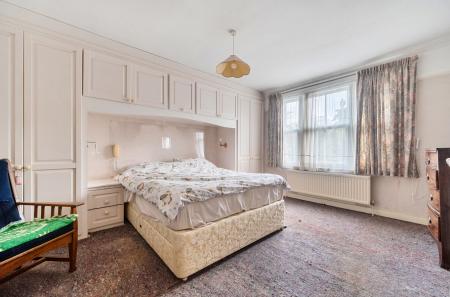 1399938-16-696f59...