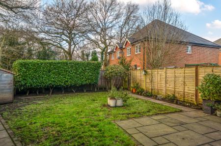 1400107-3-696fa1a...