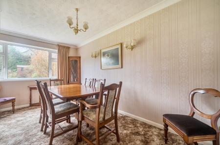 1400806-7-697246a...